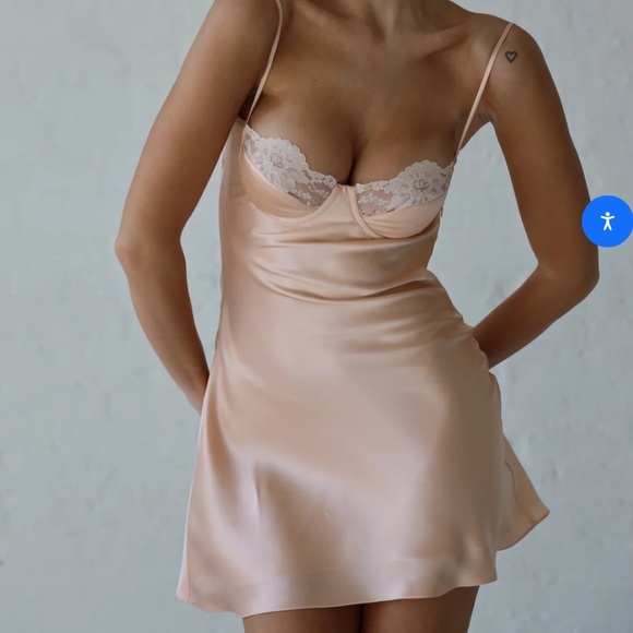 Mirror Palais Dresses & Skirts - mirror palais underwire slip dress pink